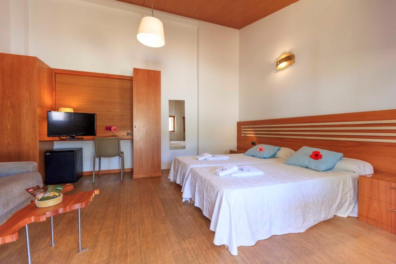 Es Pas Formentera Agroturismo Es Calo  Exterior photo